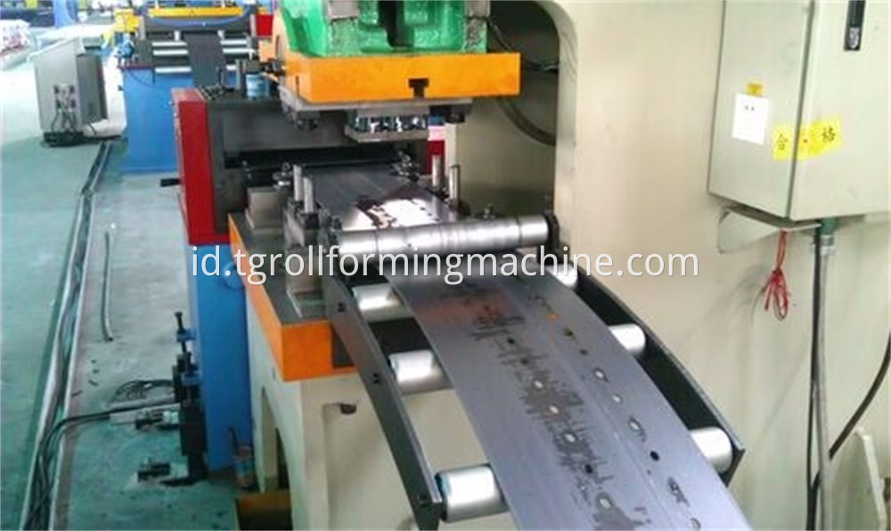 Shelf Baseplate Cold Roll Forming Machine